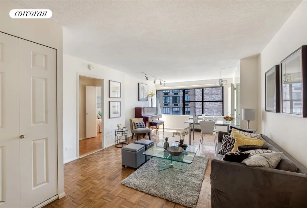 Unit for sale at 1065 Park Avenue, Manhattan, NY 10128