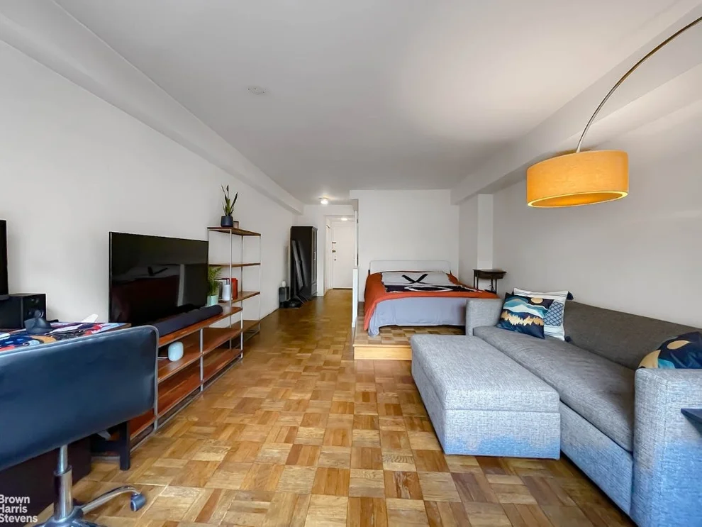 Unit for sale at 321 E 48TH Street, Manhattan, NY 10017