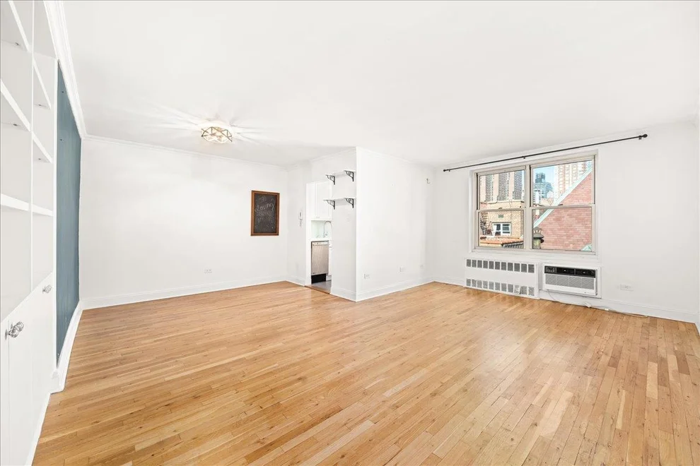 Unit for sale at 309 E 87th Street, Manhattan, NY 10128