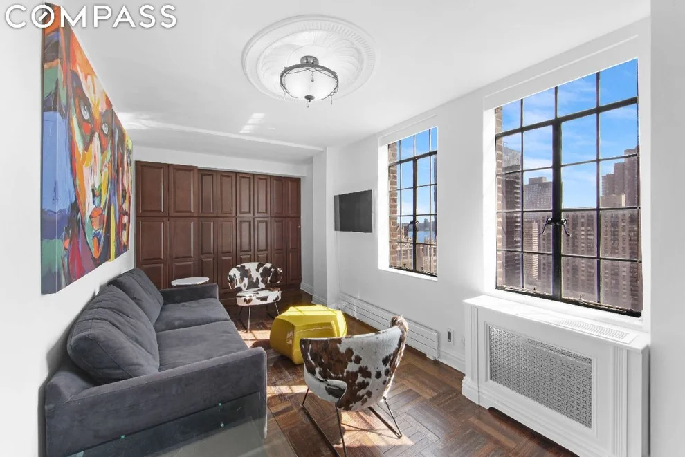 Unit for sale at 320 E 42nd Street, Manhattan, NY 10017
