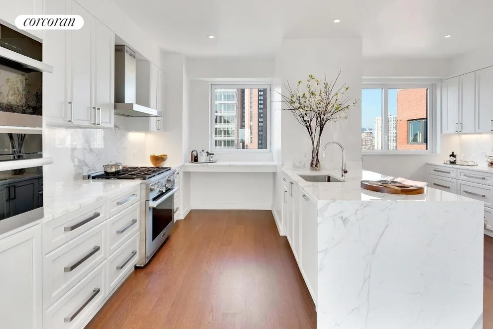 Unit for sale at 200 E 94TH Street, Manhattan, NY 10128