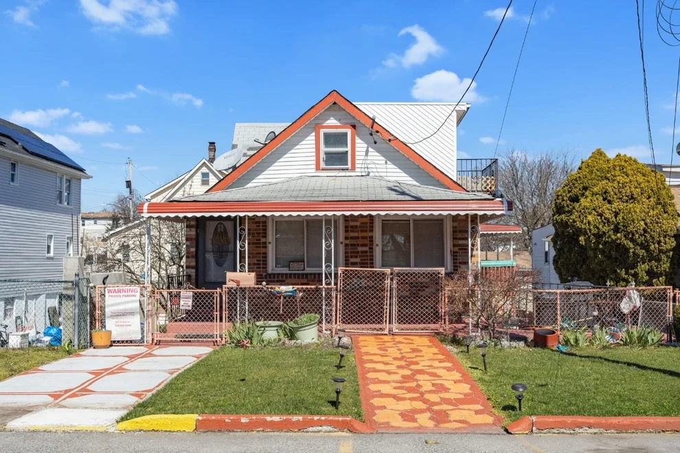 Unit for sale at 2007 Gildersleeve Avenue, Bronx, NY 10473