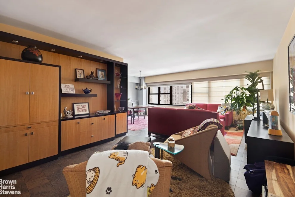 Unit for sale at 160 E 38TH Street, Manhattan, NY 10016