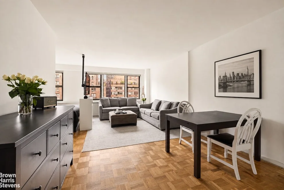Unit for sale at 345 E 52ND Street, Manhattan, NY 10022