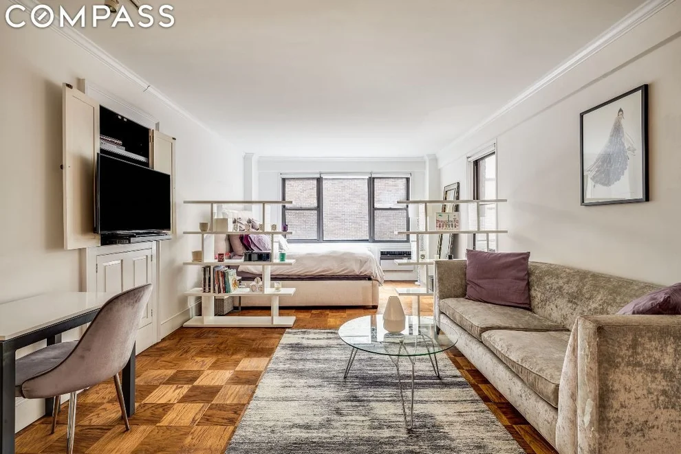 Unit for sale at 333 E 55th Street, Manhattan, NY 10022