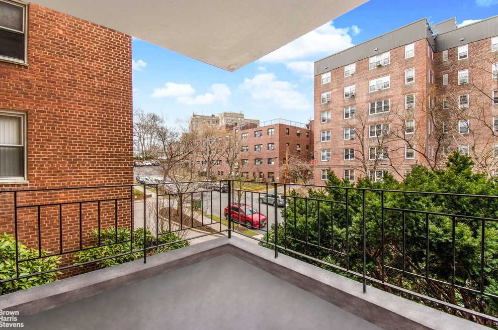 Unit for sale at 3050 FAIRFIELD Avenue, Bronx, NY 10463