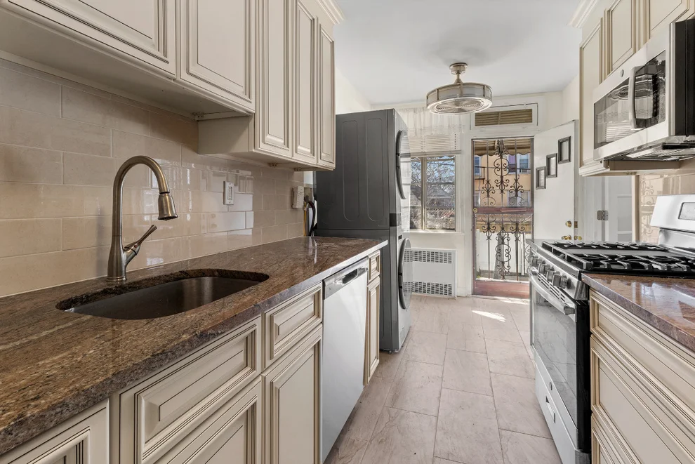 Unit for sale at 1136 E 225TH Street, Bronx, NY 10466