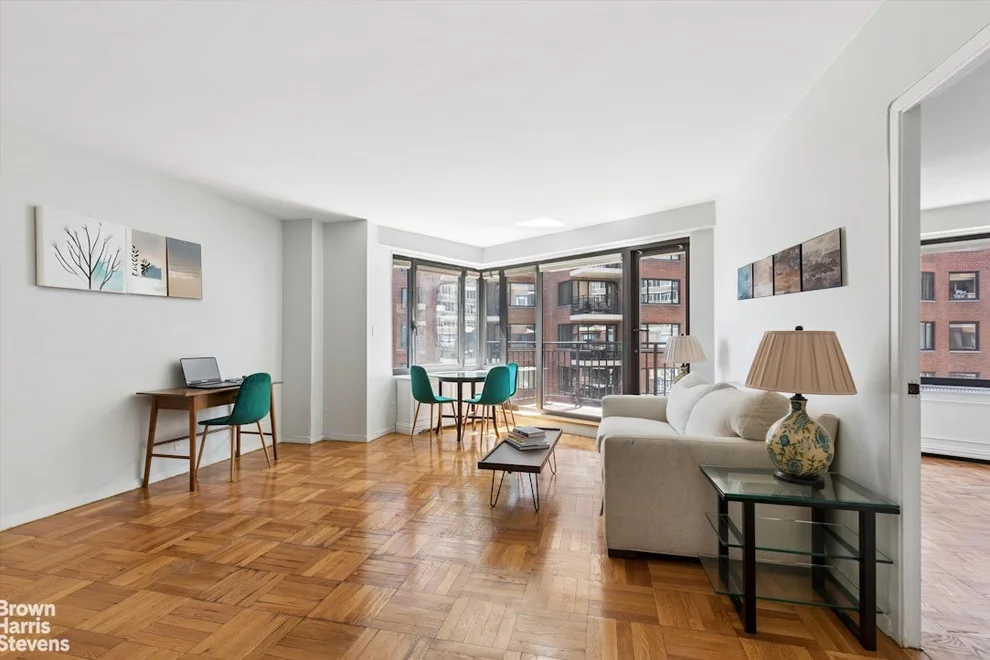 Unit for sale at 60 SUTTON Place S, Manhattan, NY 10022