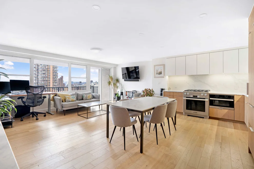 Unit for sale at 175 W 95th Street, Manhattan, NY 10025