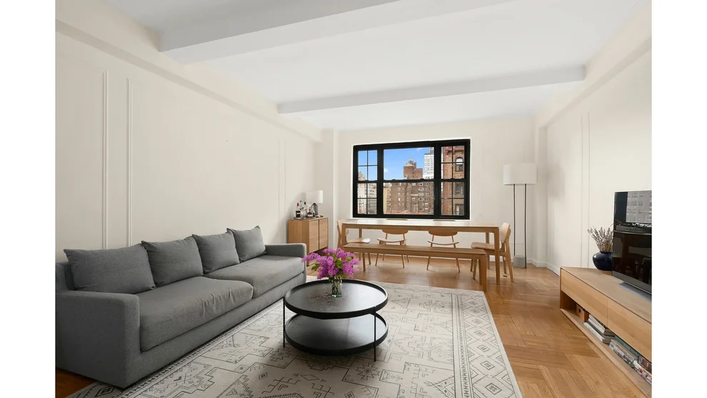 Unit for sale at 245 E 72ND Street, Manhattan, NY 10021
