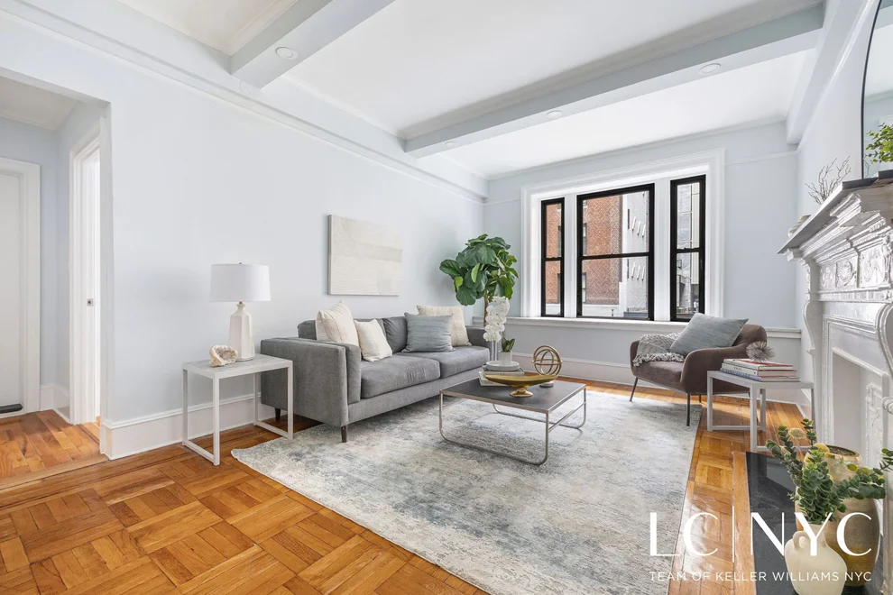 Unit for sale at 146 E 49th Street, Manhattan, NY 10017