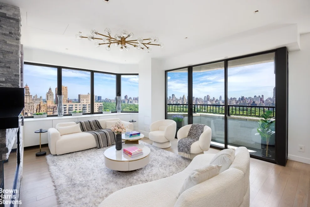 Unit for sale at 22 W 66TH Street, Manhattan, NY 10023