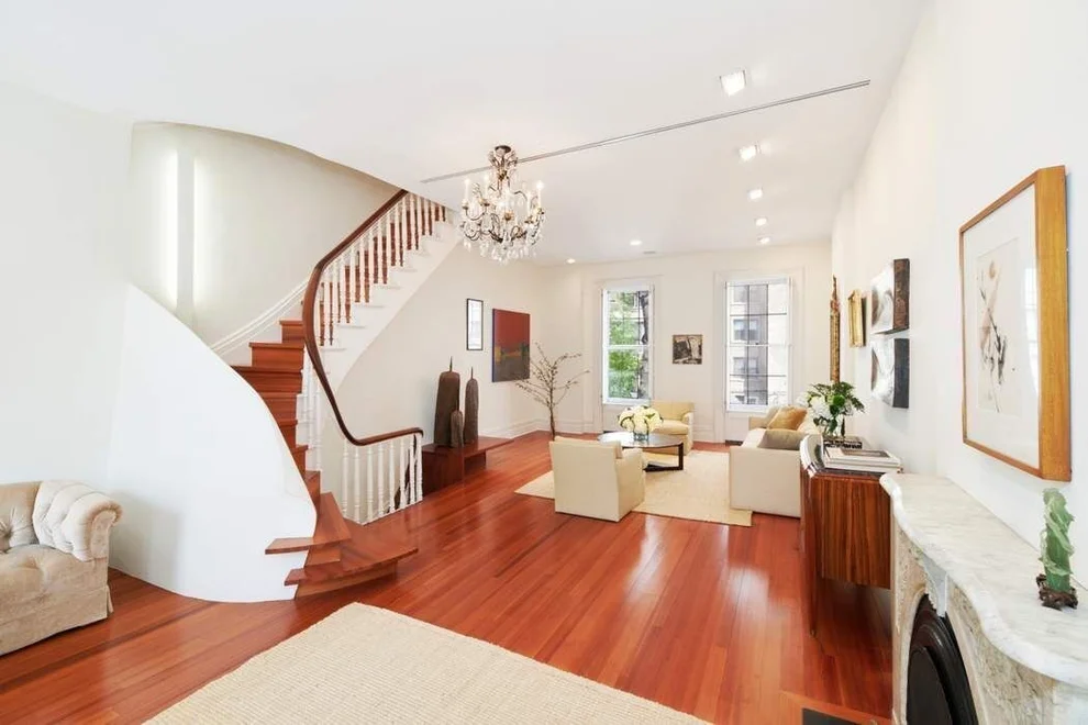 Unit for sale at 225 E 62nd Street, Manhattan, NY 10065