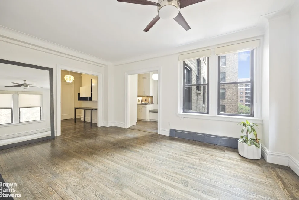 Unit for sale at 136 E 36TH Street, Manhattan, NY 10016