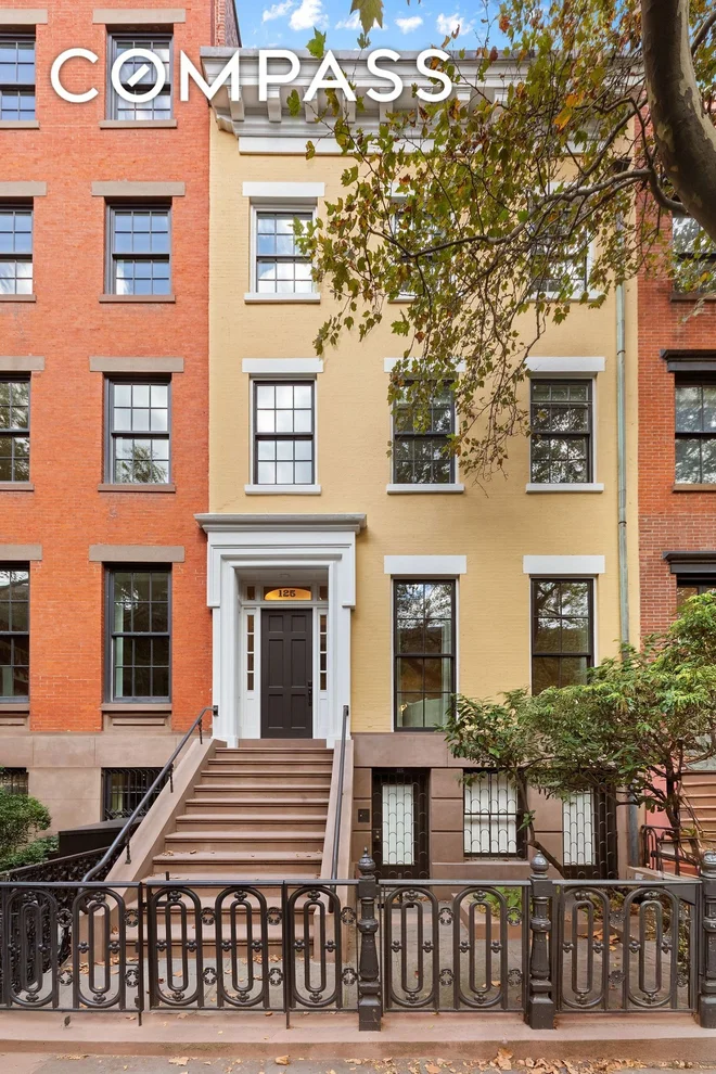Unit for sale at 125 W 11th Street, Manhattan, NY 10011