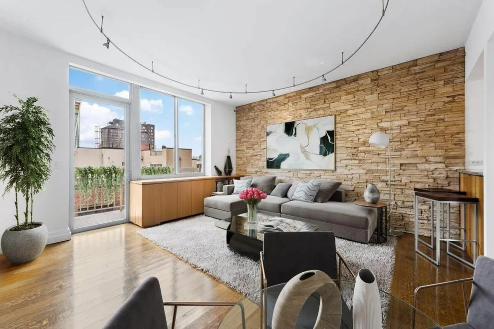 Unit for sale at 520 W 23RD Street, Manhattan, NY 10011