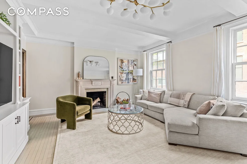 Unit for sale at 35 W 9th Street, Manhattan, NY 10011