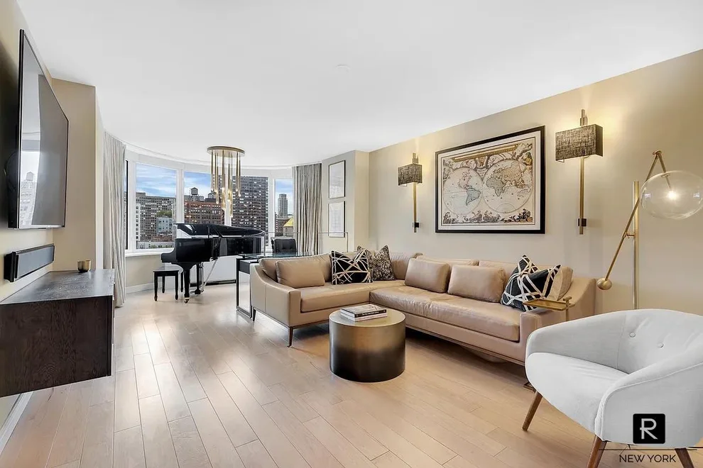 Unit for sale at 330 E 38th Street, Manhattan, NY 10016