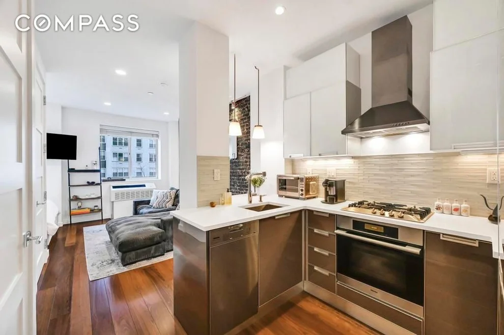 Unit for sale at 148 E 19th Street, Manhattan, NY 10003