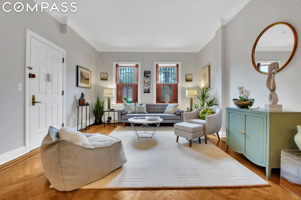 Unit for sale at 4 Mt Morris Park W, Manhattan, NY 10027
