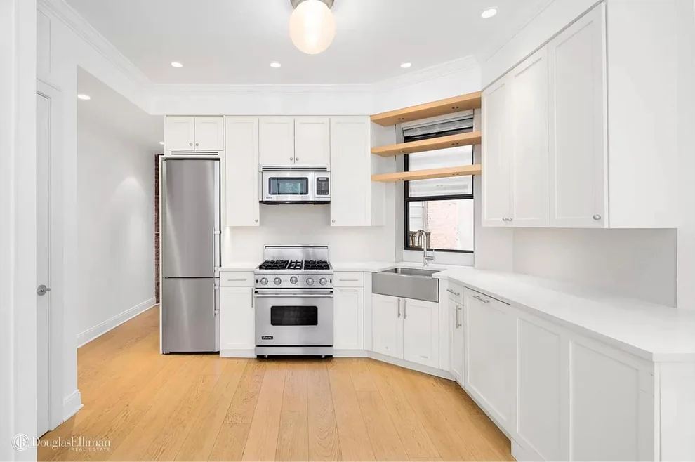 Unit for sale at 199 PRINCE Street, Manhattan, NY 10012