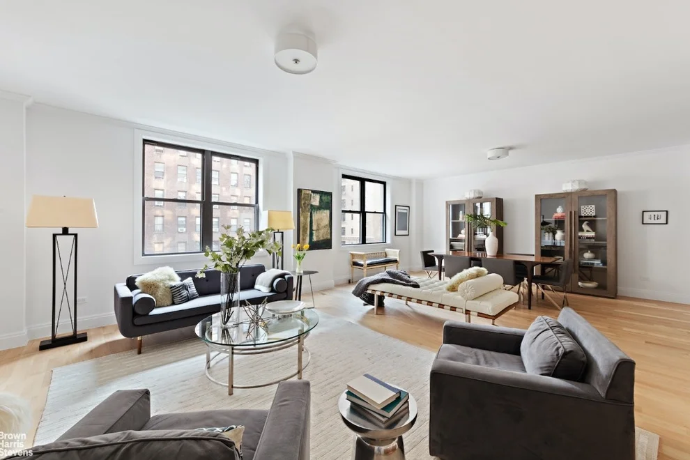Unit for sale at 905 W END Avenue, Manhattan, NY 10025
