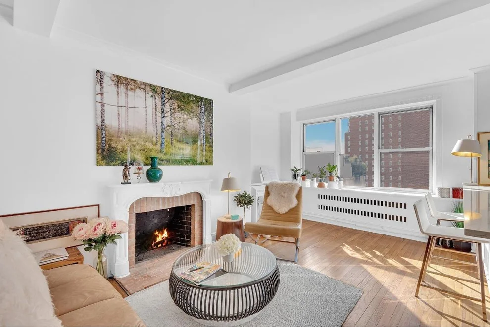 Unit for sale at 433 E 51ST Street, Manhattan, NY 10022
