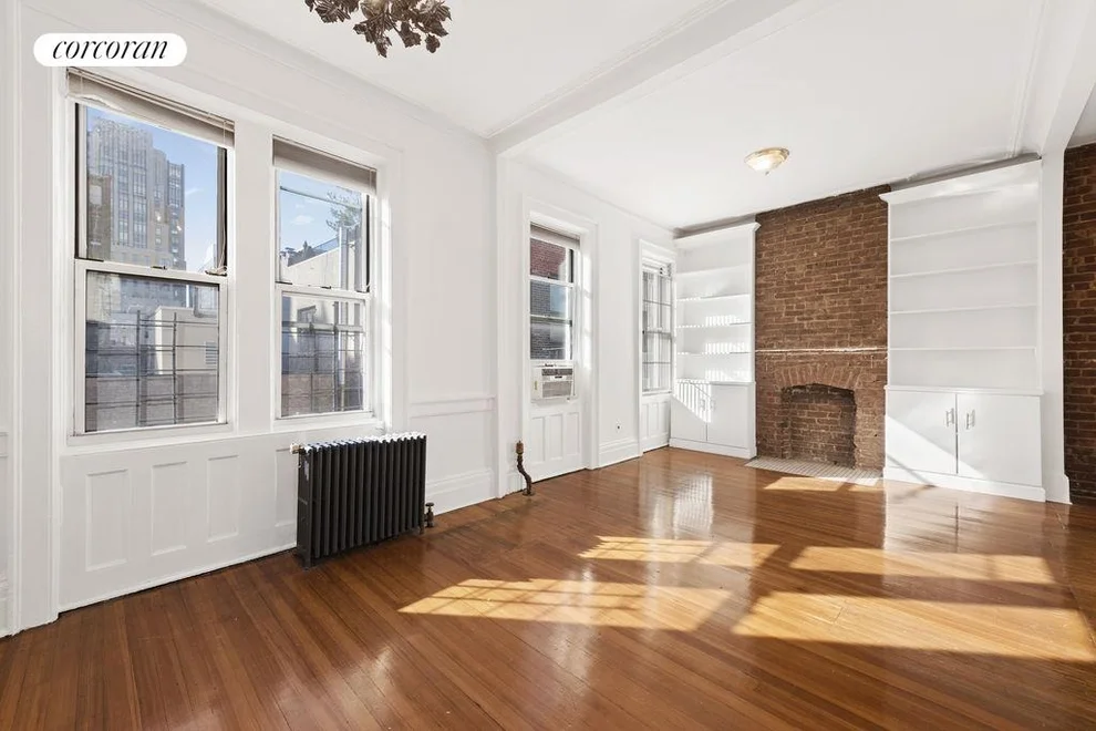 Unit for sale at 210 W 21ST Street, Manhattan, NY 10011