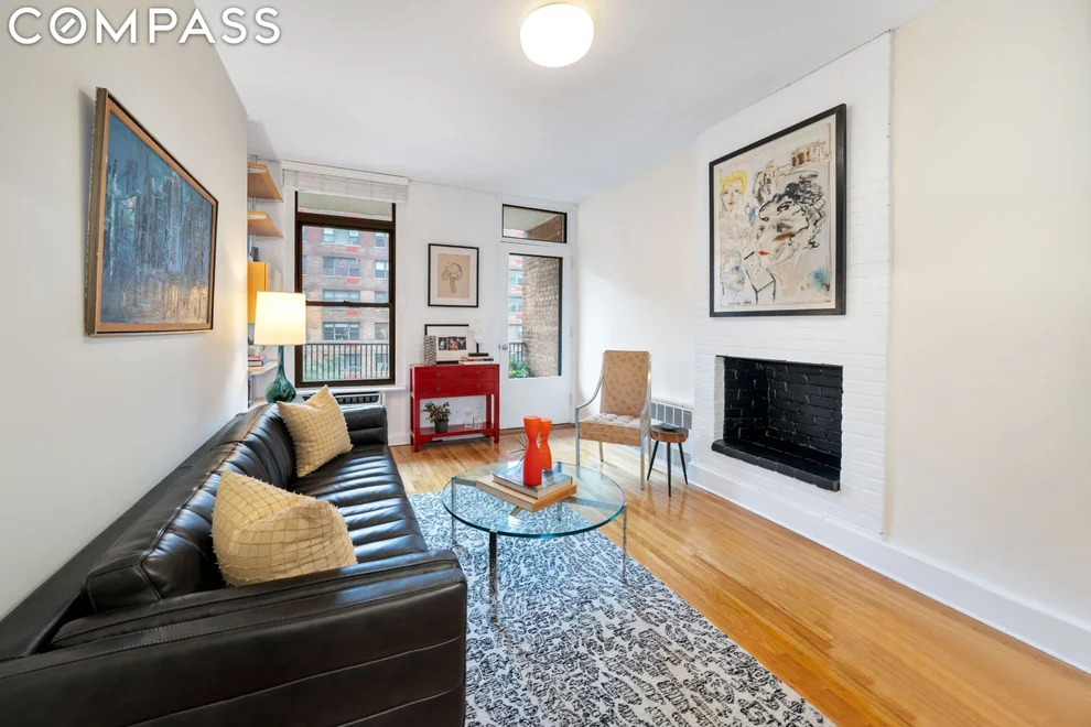 Unit for sale at 415 W 57th Street, Manhattan, NY 10019