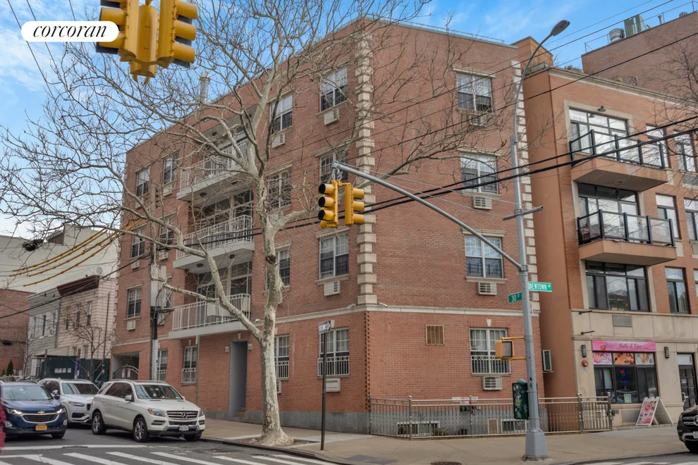 Unit for sale at 3001 NEWTOWN Avenue, Queens, NY 11102