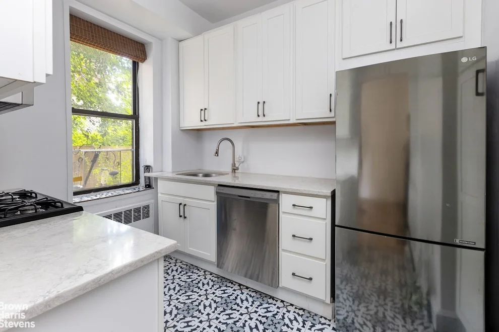 Unit for sale at 3215 ARLINGTON Avenue, Bronx, NY 10463