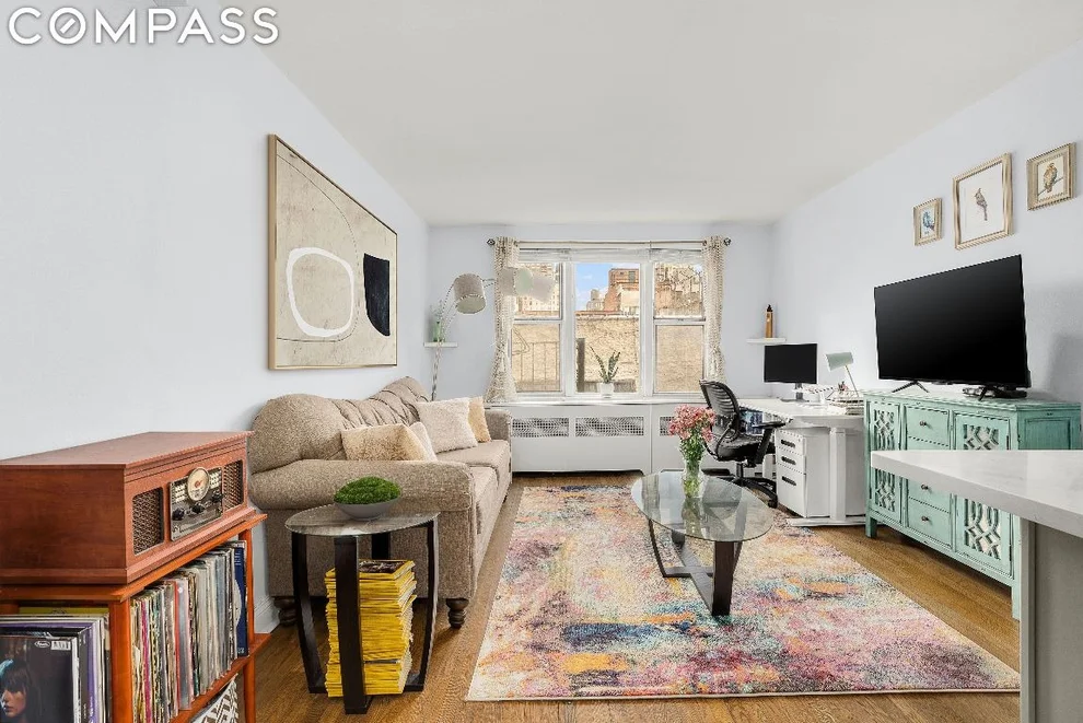 Unit for sale at 311 E 75th Street, Manhattan, NY 10021