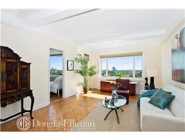 Unit for sale at 33 E End Avenue, Manhattan, NY 10028