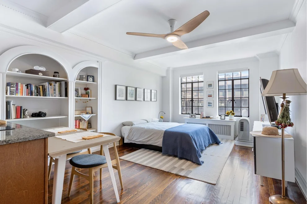 Unit for sale at 320 E 42ND Street, Manhattan, NY 10017