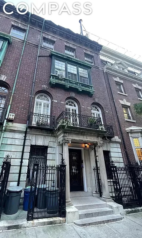 Unit for sale at 313 W 92nd Street, Manhattan, NY 10025