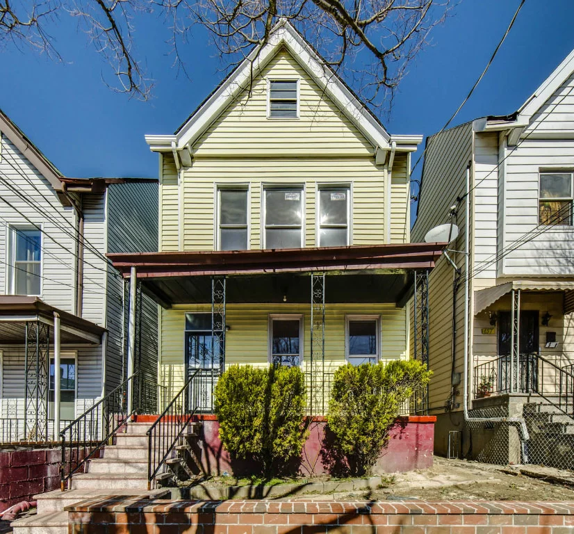 Unit for sale at 655 E 235th Street, Bronx, NY 10466