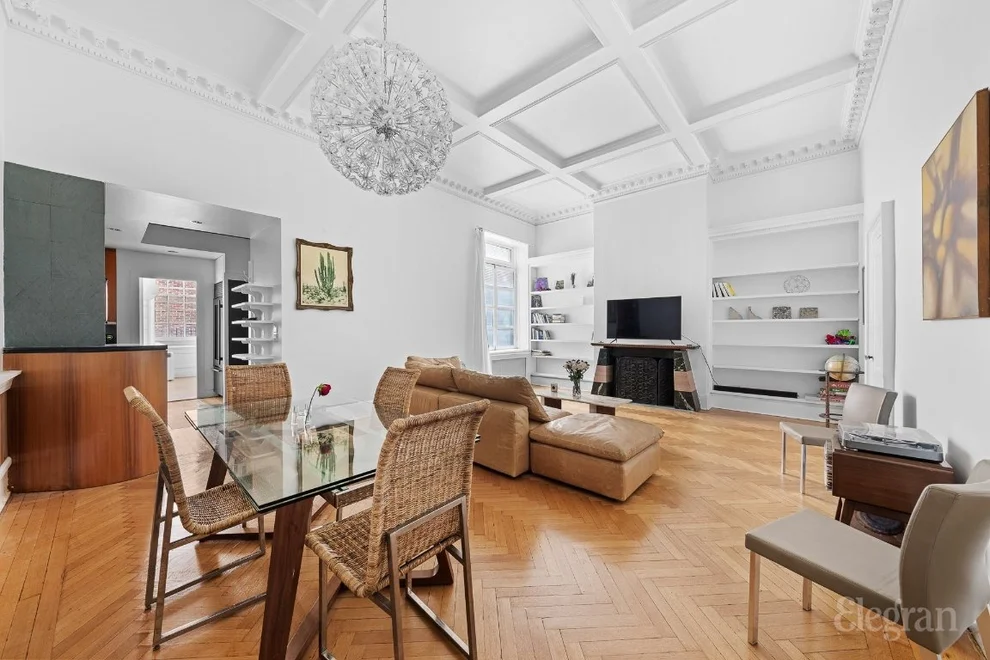 Unit for sale at 26 W 74th Street, Manhattan, NY 10023