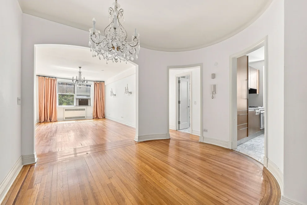 Unit for sale at 310 W 55TH Street, Manhattan, NY 10019