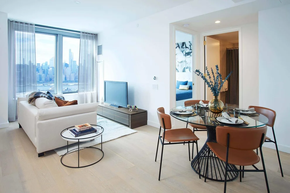 Unit for sale at 3 Court Square, Queens, NY 11101