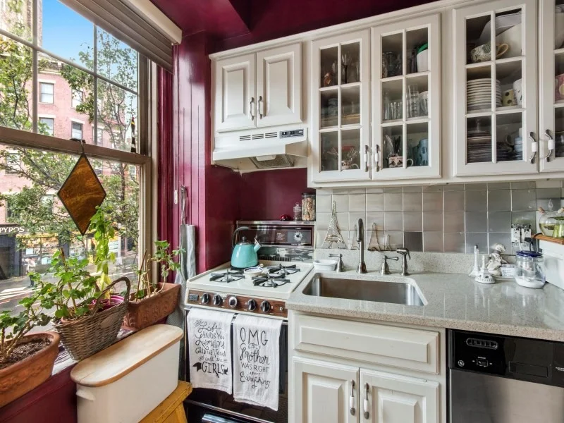 Unit for sale at 302 W 12TH Street, Manhattan, NY 10014