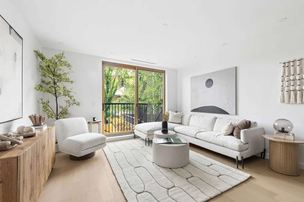 Unit for sale at 19 N HENRY Street, Brooklyn, NY 11222