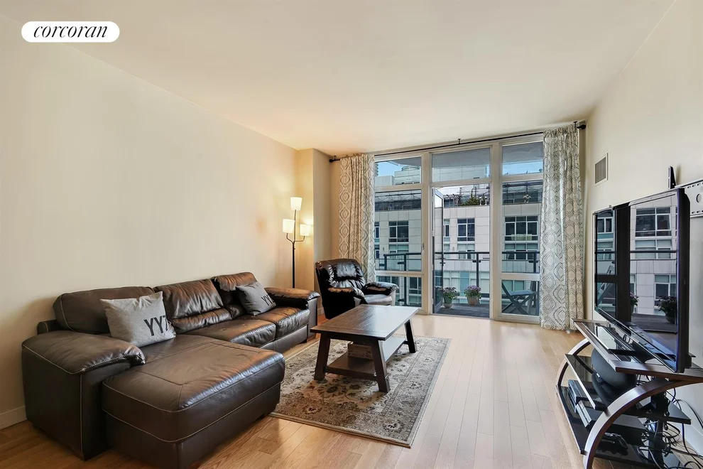 Unit for sale at 555 W 59th Street, Manhattan, NY 10019