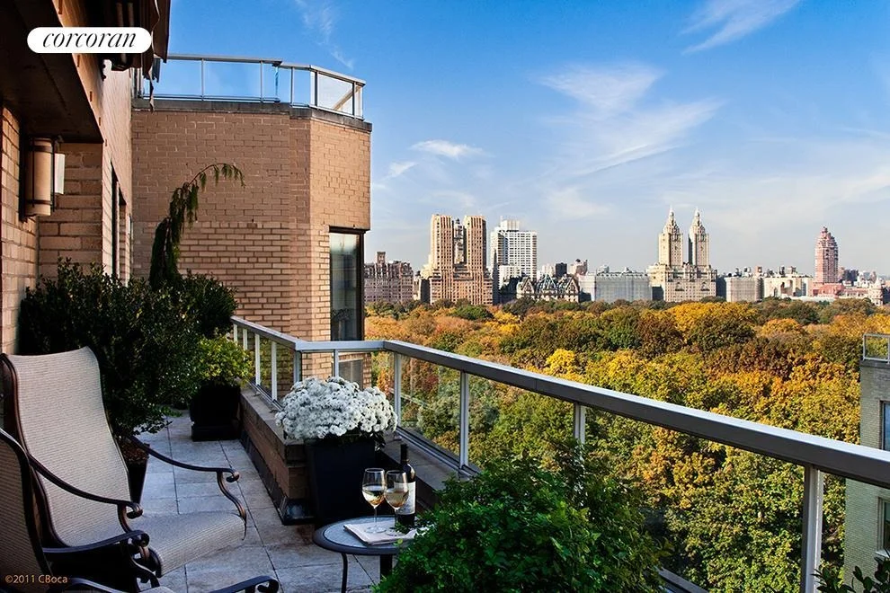 Unit for sale at 860 5TH Avenue, Manhattan, NY 10065