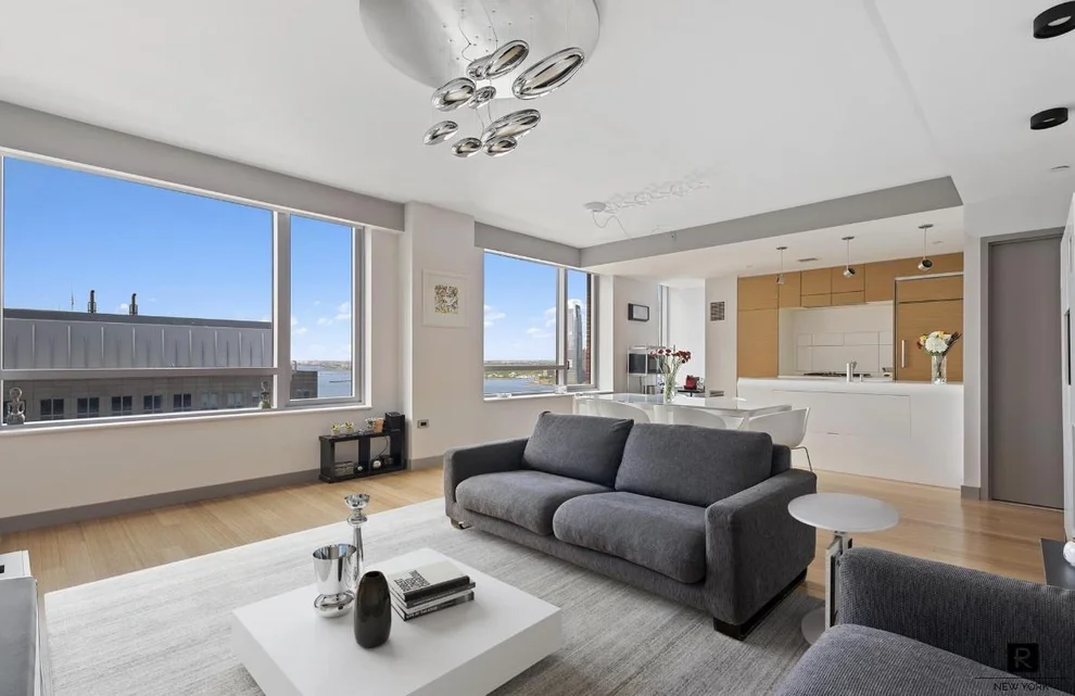 Unit for sale at 2 River Terrace, Manhattan, NY 10282
