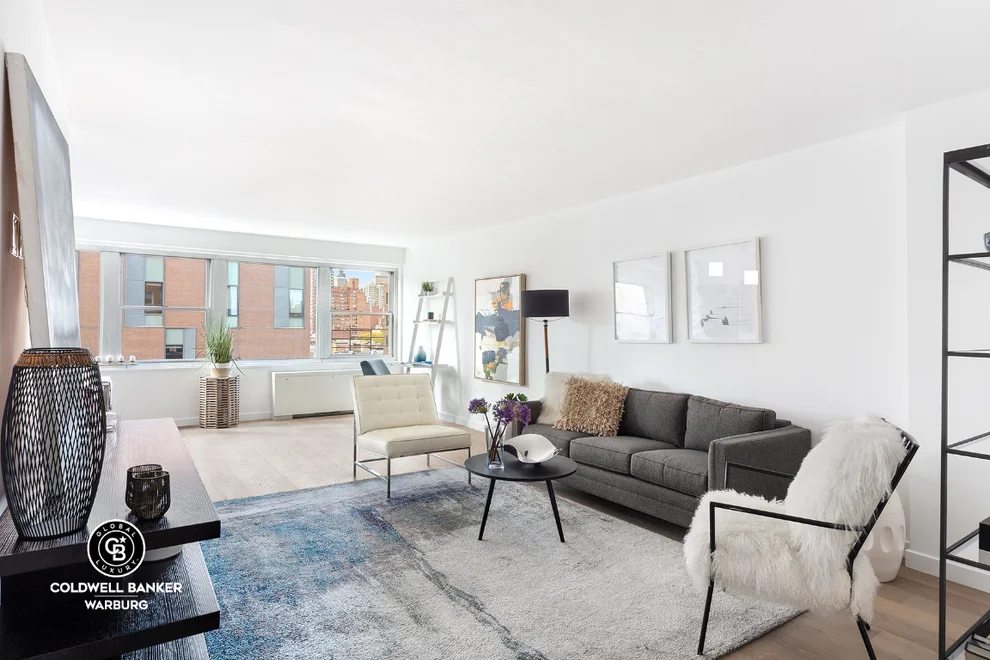 Unit for sale at 75 E End Avenue, Manhattan, NY 10028