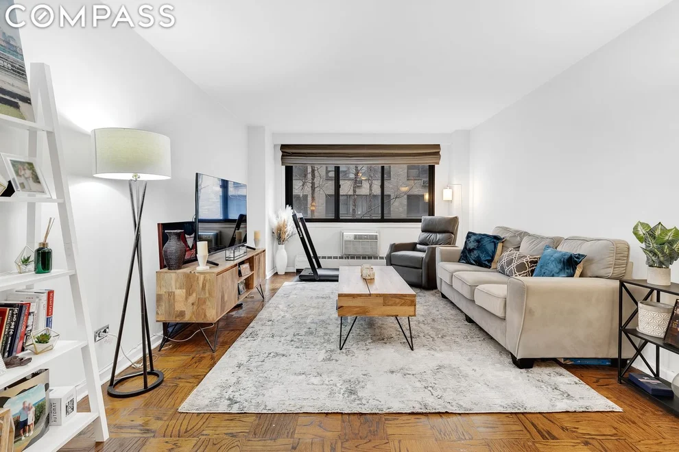 Unit for sale at 16 W 16th Street, Manhattan, NY 10011
