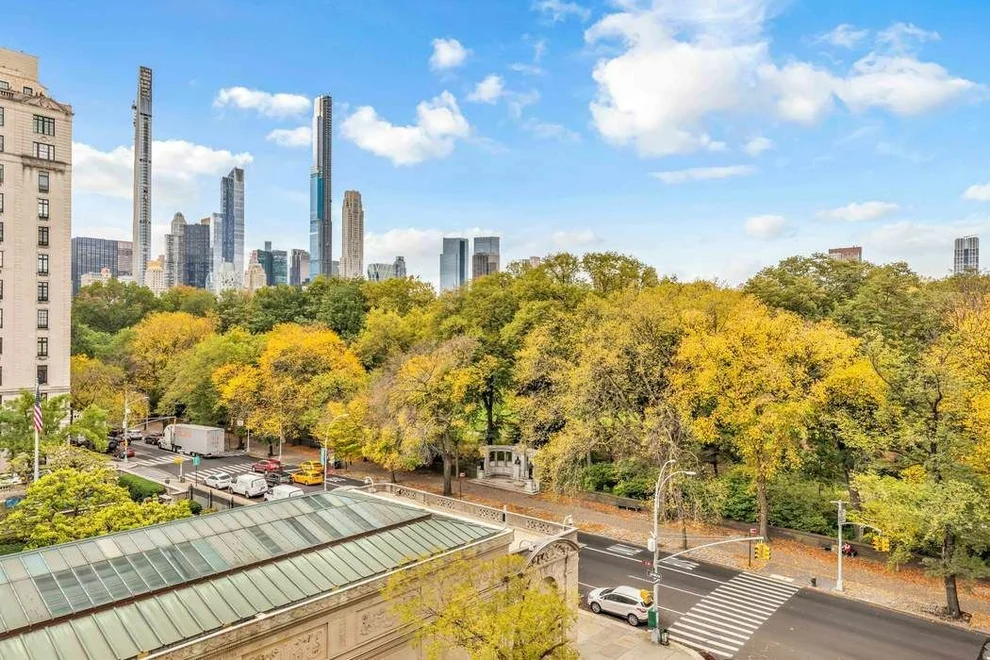 Unit for sale at 900 5TH Avenue, Manhattan, NY 10021