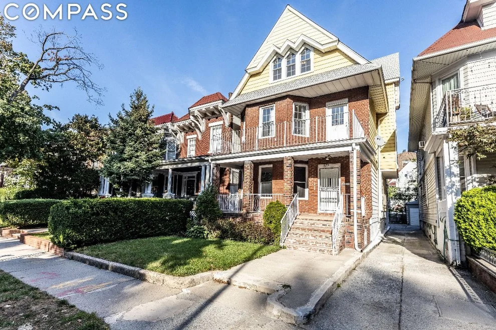 Unit for sale at 325 E 7th Street, Brooklyn, NY 11218