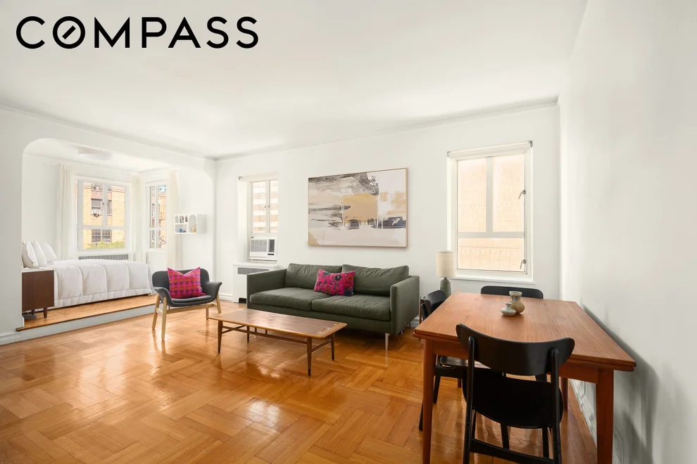 Unit for sale at 165 W 20th Street, Manhattan, NY 10011