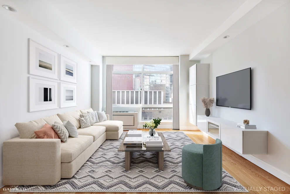 Unit for sale at 303 E 43rd Street, Manhattan, NY 10017